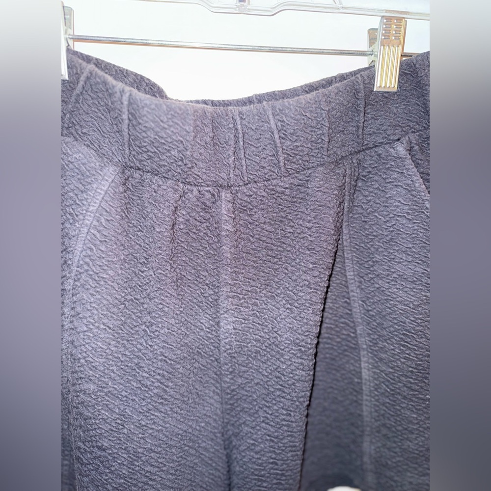 Zella Black Textured High Waisted Athletic Shorts Size Small - Picture 11 of 14